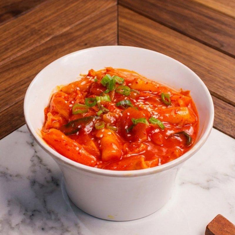 Tteokbokki (Spicy Rice Cake)